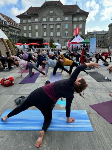 Race-for-Life-2024 Yoga-8